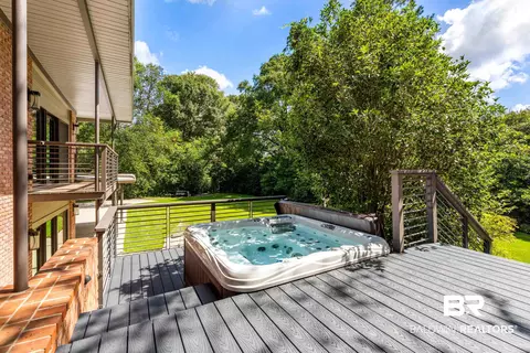 233 Suzanne Cir, Mobile, AL 36608 photo 6