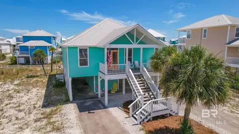 6096 Sawgrass Cir, Gulf Shores, AL 36542