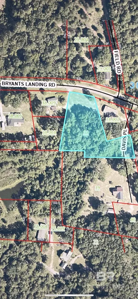 9068 Bryants Landing Rd, Stockton, AL 36579