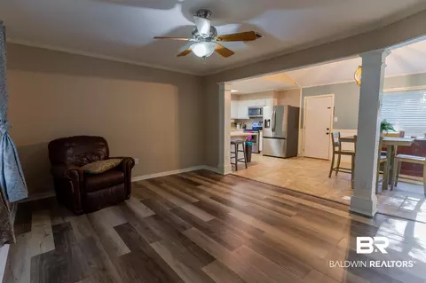 4713 Emerald Dr, Mobile, AL 36619 photo 8