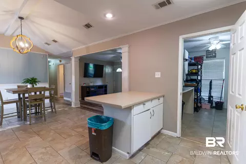 4713 Emerald Dr, Mobile, AL 36619 photo 15