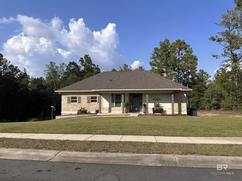 8465 Delta Woods Dr, Bay Minette, AL 36507