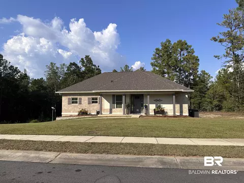 8465 Delta Woods Dr, Bay Minette, AL 36507