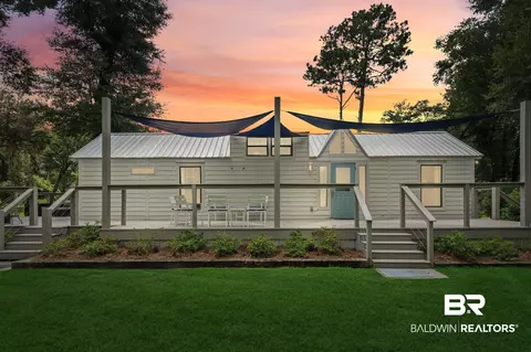 6594 George St, Gulf Shores, AL 36542