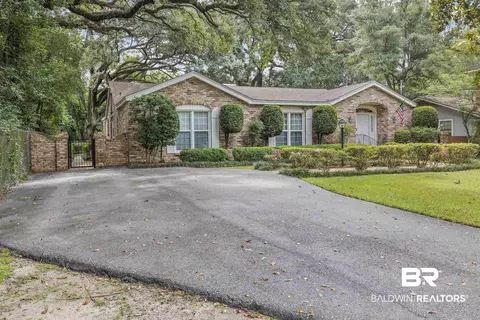 755 Sue Ln, Mobile, AL 36693 photo 2