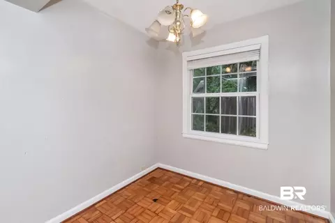 214 Upham St #8B, Mobile, AL 36607 photo 4