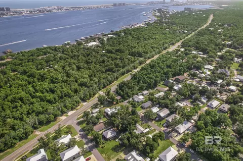 28916 Sampson Ave, Orange Beach, AL 36561