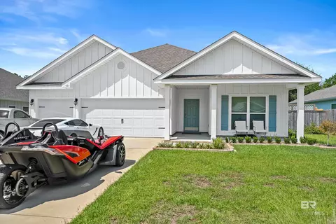 1317 Holland St, Gulf Shores, AL 36542