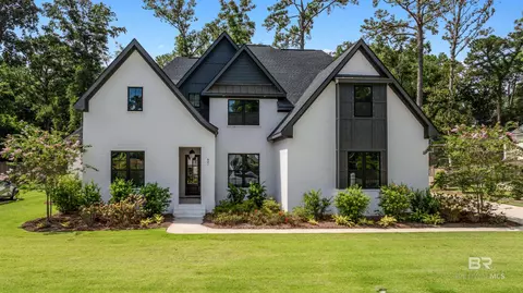 621 Hermitage Ct, Fairhope, AL 36532