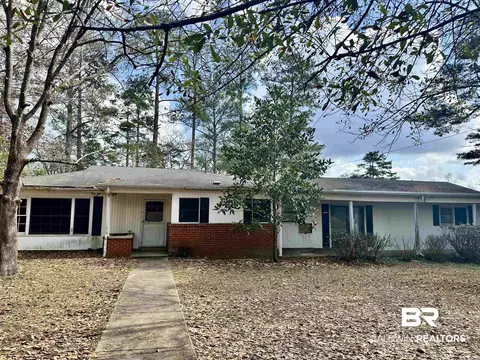 1606 Bonita Ave, Brewton, AL 36426