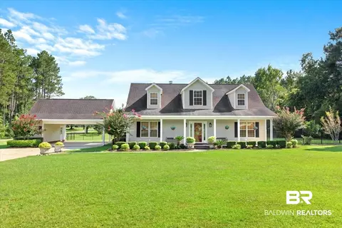 13760 Trawick Rd, Stapleton, AL 36578