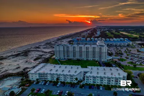 400 Plantation Rd #3327, Gulf Shores, AL 36542