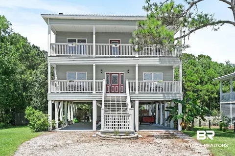 16497 Brigadoon Trl, Gulf Shores, AL 36542