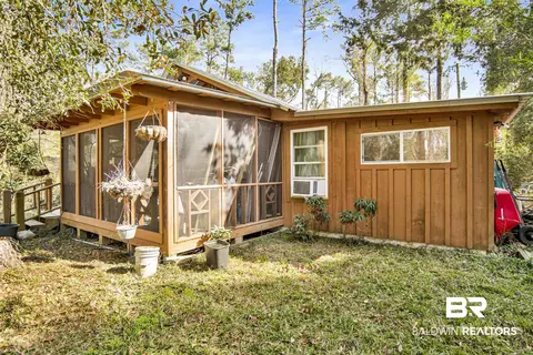 12388 Keller Rd, Fairhope, AL 36532