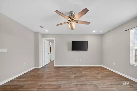 Living - 7429 Brompton Dr, Foley, AL 36535 photo 2 of 5