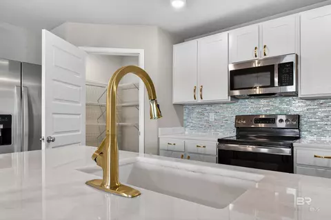 Kitchen - 7429 Brompton Dr, Foley, AL 36535 photo 2 of 8