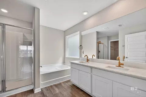 Bath - 7429 Brompton Dr, Foley, AL 36535 photo 1 of 6