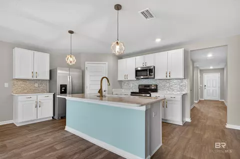 Kitchen - 7429 Brompton Dr, Foley, AL 36535 photo 7 of 8