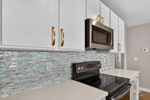 Kitchen - 7429 Brompton Dr, Foley, AL 36535 photo 3 of 8