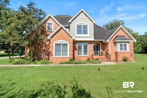 22081 Pearson St, Robertsdale, AL 36567