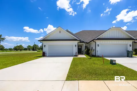 9986 Weller Cv, Foley, AL 36535