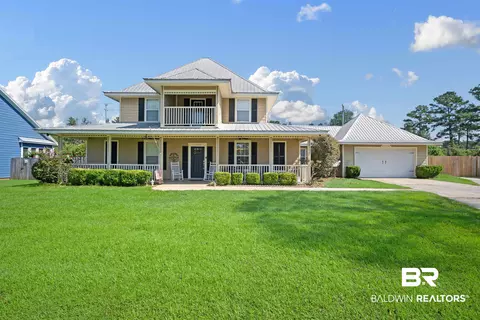 17202 Bridgeport Dr, Summerdale, AL 36580