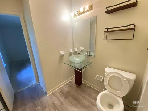 Bath - 2616 Arc Rd, Mobile, AL 36605 photo 4 of 4