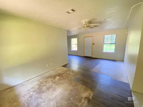 Living - 2616 Arc Rd, Mobile, AL 36605 photo 1 of 2