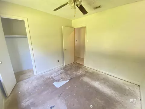 Bedroom - 2616 Arc Rd, Mobile, AL 36605 photo 4 of 6