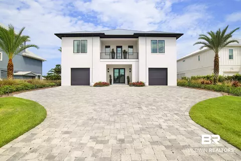 30239 Canal Ct, Orange Beach, AL 36561