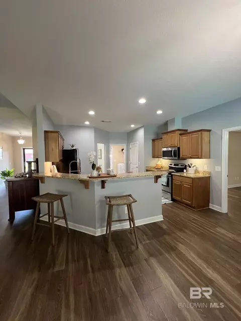 Kitchen - 10257 Lyttleton Loop, Lillian, AL 36549 photo 1 of 3