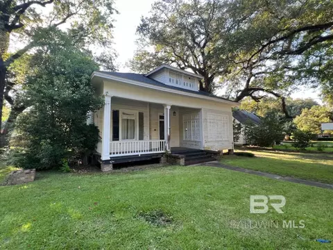 104 Mohawk St, Mobile, AL 36606 photo 2