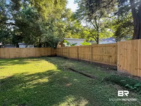 104 Mohawk St, Mobile, AL 36606 photo 9