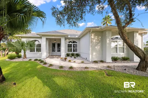 31424 Oak Dr, Orange Beach, AL 36561