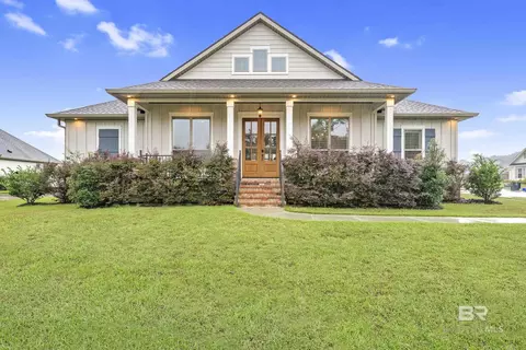 350 Garrison Blvd, Fairhope, AL 36532