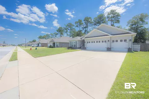 9266 Amethyst Dr, Daphne, AL 36526