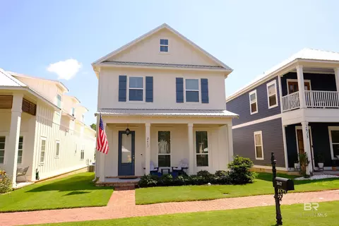 2617 Bienville Ave, Gulf Shores, AL 36542