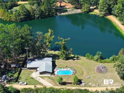 534 Buddy Lake Rd, Brewton, AL 36426
