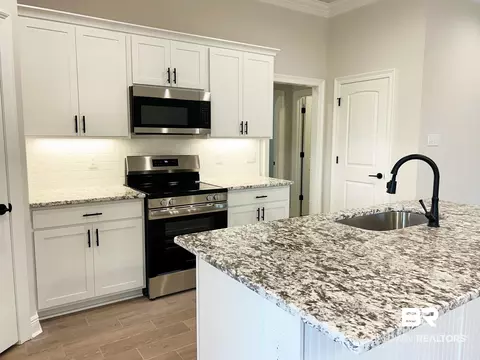 Kitchen - 873 Sumter Loop, Foley, AL 36535 photo 5 of 6