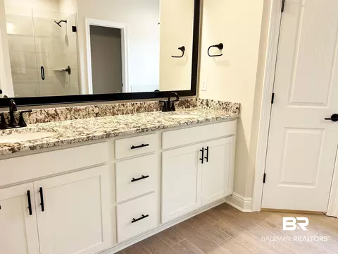Bath - 873 Sumter Loop, Foley, AL 36535 photo 2 of 5
