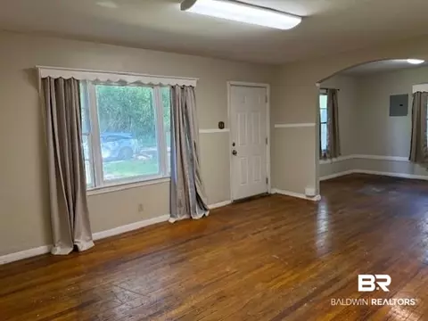 1809 Harris Rd, Mobile, AL 36618 photo 2