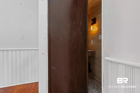 208 State St, Mobile, AL 36603 photo 7