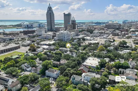208 State St, Mobile, AL 36603 photo 2