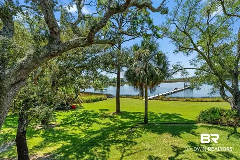 15017 Innerarity Point Rd, Pensacola, FL 32507