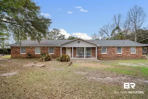 320 Patrician Dr, Spanish Fort, AL 36527