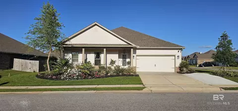 8708 Bronze Ln, Foley, AL 36535