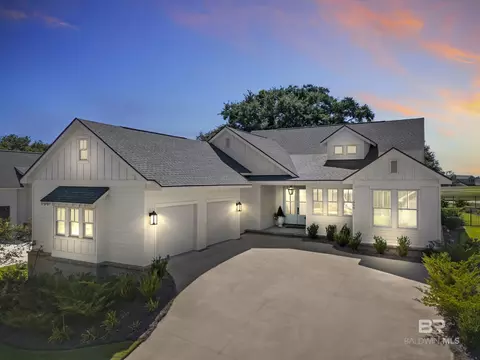 300 Cuban Lily Dr, Fairhope, AL 36532