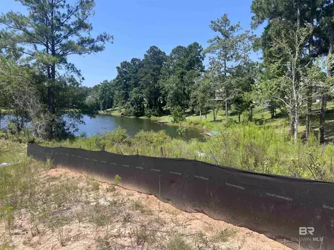 2 Farrington Ln, Spanish Fort, AL 36527