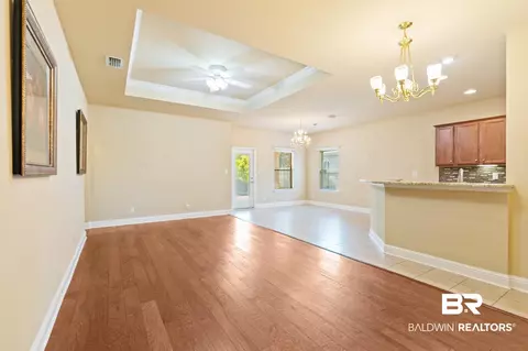 1115 E Mcmurray Pl, Mobile, AL 36609 photo 7