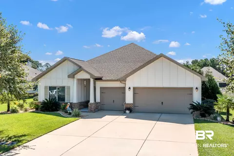 377 Apollo Ave, Gulf Shores, AL 36542